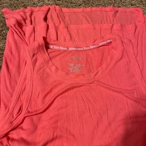 Jones New York coral soft rayon spandex blend sheer tank top, great condition